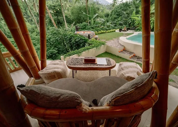 فيلة Makerti Bali - Sanctuary Bamboo House Selat