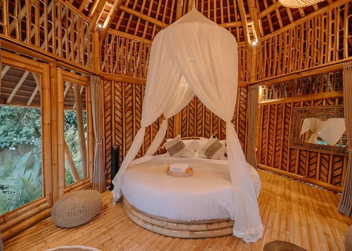 Makerti Bali - Sanctuary Bamboo House فيلة