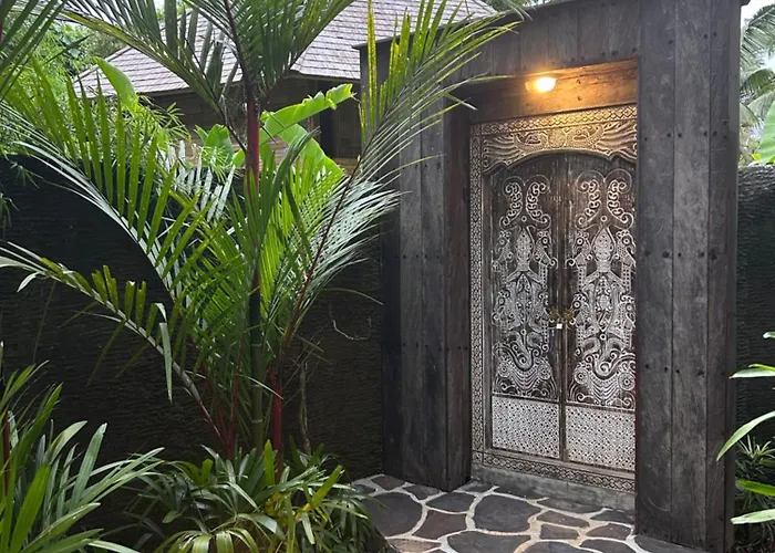 فيلة Makerti Bali - Sanctuary Bamboo House *