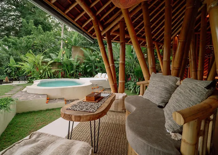Makerti Bali - Sanctuary Bamboo House *